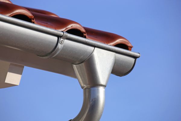 Cost of Metal Gutter Replacement in Puyallup